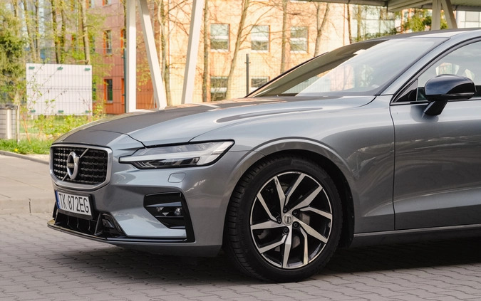 Volvo S60 cena 143295 przebieg: 62595, rok produkcji 2019 z Kielce małe 704